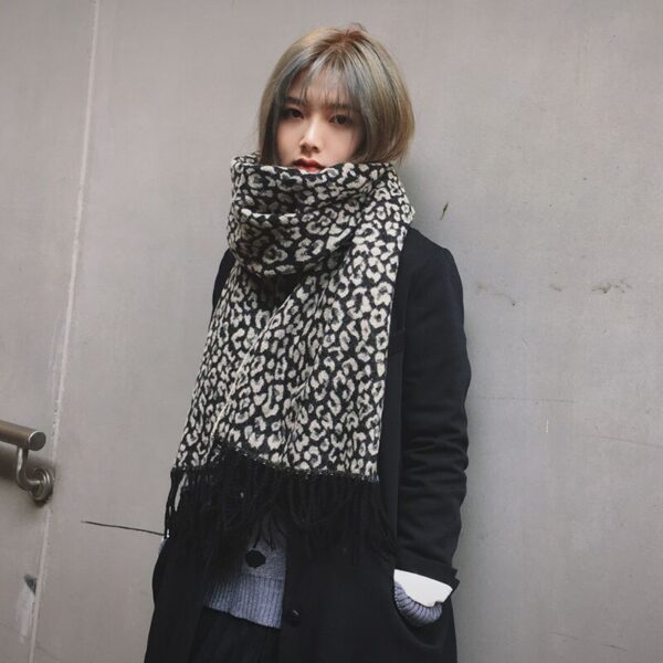 Women's Thick Warm Shawl Leopard Print Scarf - Image 2